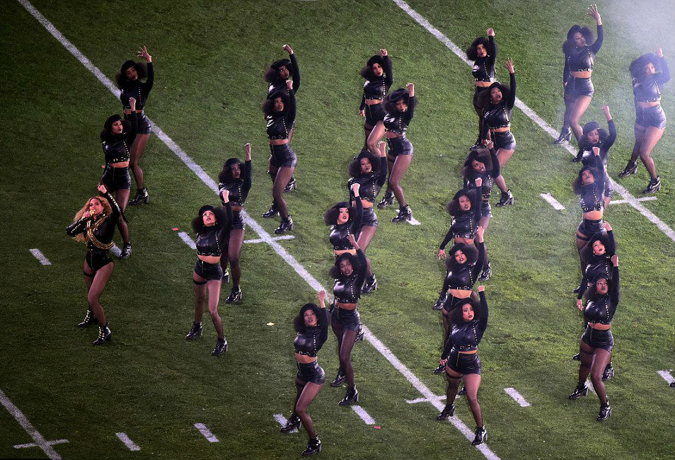 Coldplay-hizo-lo-mejor-pero-Beyonce-robó-2016-super-bowl-halftime-show-09