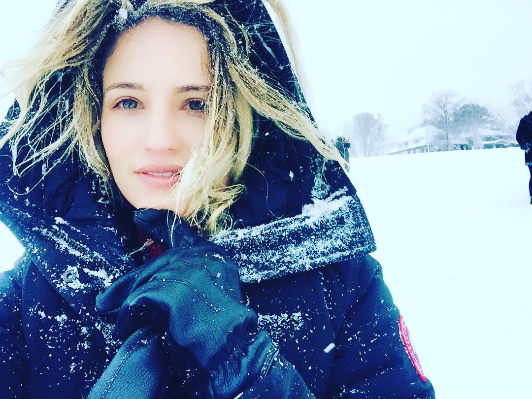 cómo_fueron_las_celebridades_sobreviviendo_durante_la_tormenta_de_nieve_jonas_blizzard2016_10