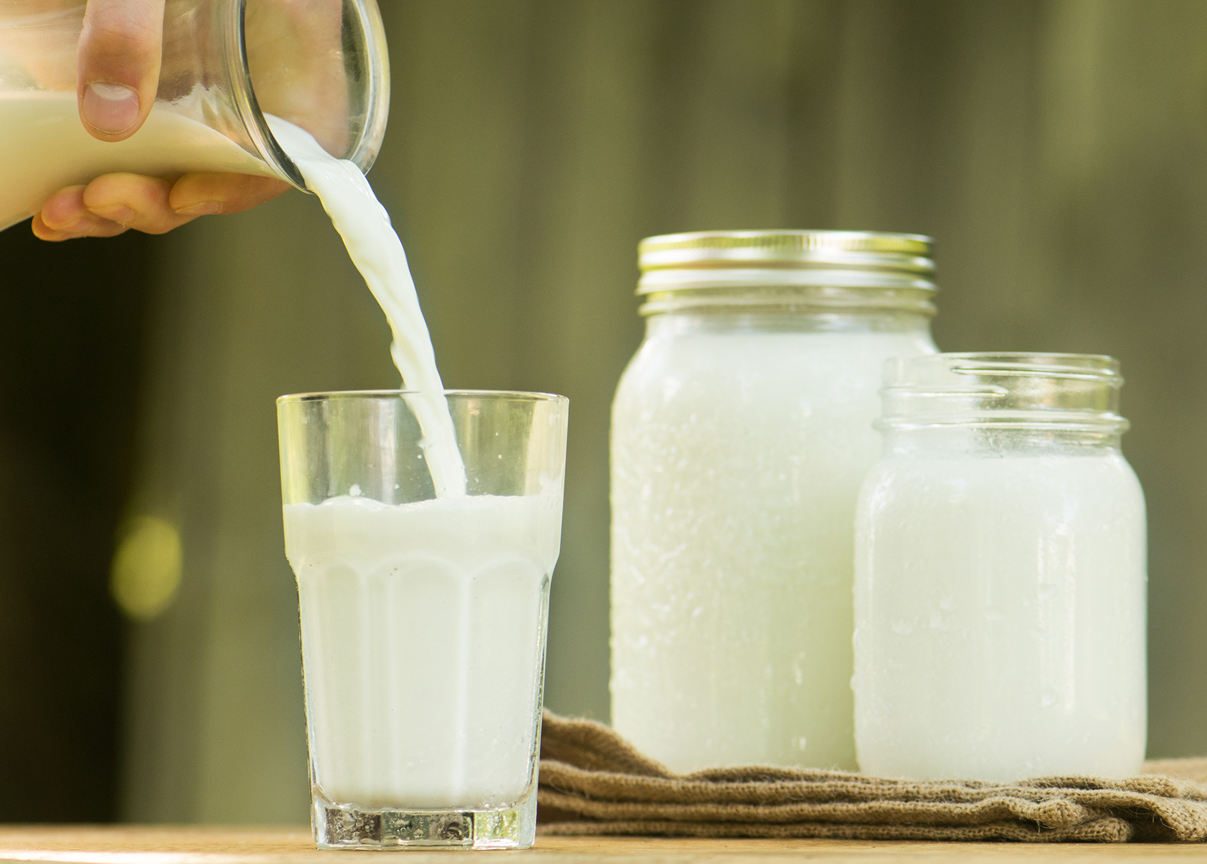 Leche |  10 alimentos saludables que son venenosos cuando se comen mal |  Su belleza