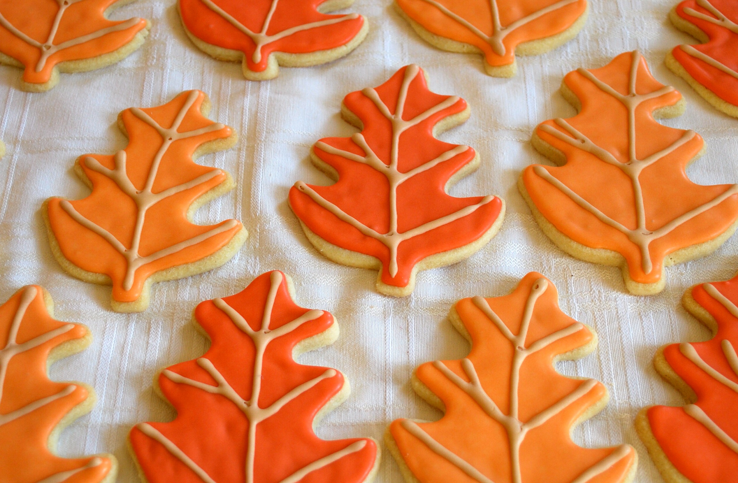 Galletas de hoja |  15 ideas fáciles de galletas de Halloween |  Su belleza