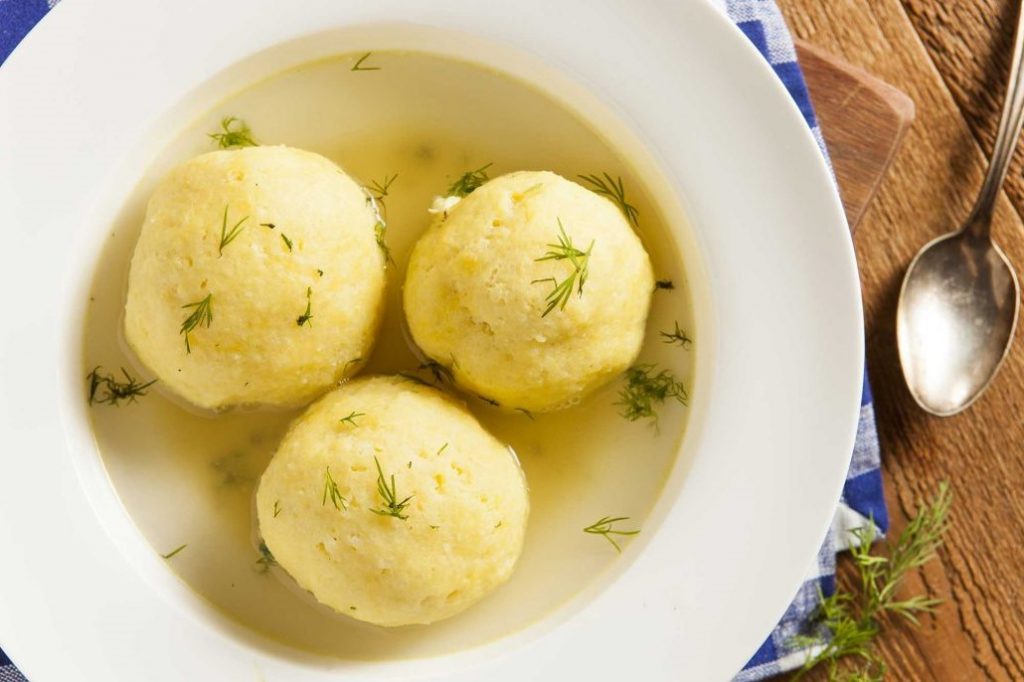 Sopa De Bolas De Matso (Israel) |  11 alimentos reconfortantes de todo el mundo |  Su belleza
