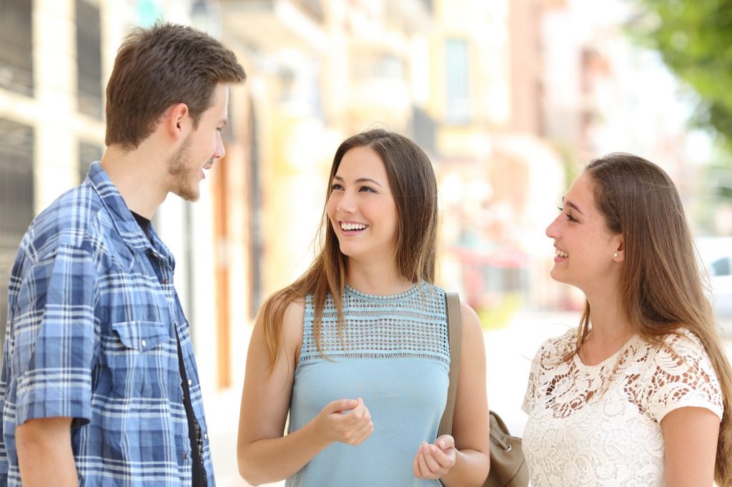 Hablando con extraños |  12 razones para mudarse a un pueblo pequeño |  Su belleza