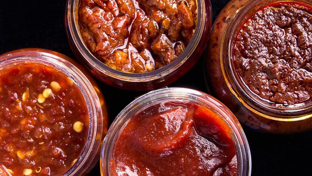 salsa picante |  12 alimentos que estás almacenando incorrectamente |  Su belleza