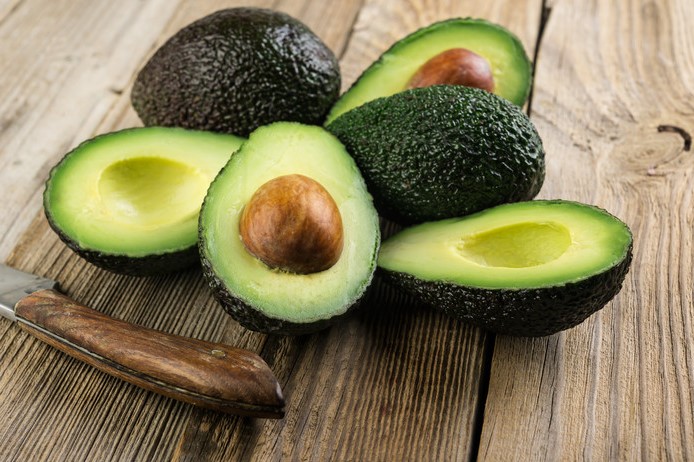   Aguacate |  12 alimentos que estás almacenando incorrectamente |  Su belleza