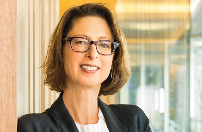 Abigail Johnson |  8 mujeres más poderosas del mundo |  Su belleza