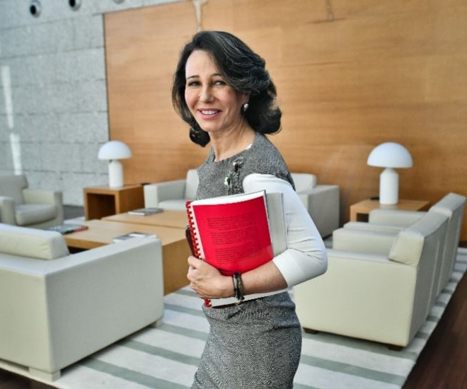 Ana Patricia Botín |  8 mujeres más poderosas del mundo |  Su belleza