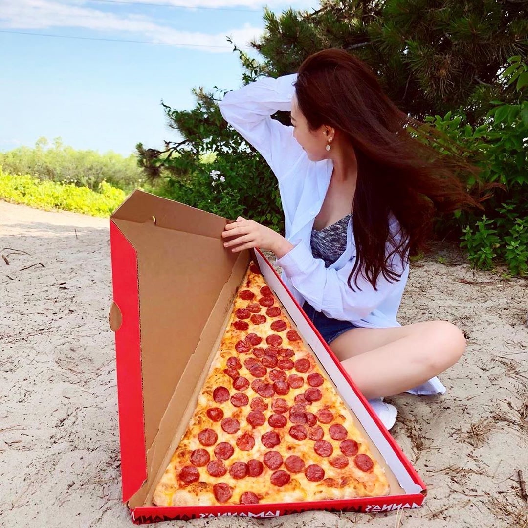 Desafío de rebanada de pizza gigante |  nueva tendencia gastronómica es una porción de pizza gigante: la más grande que hayas visto |  Su belleza