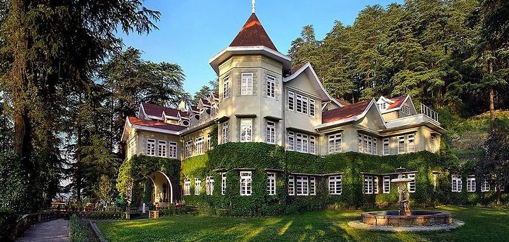 WoodVille Palace Hotel (Shimla) |  6 destinos de bodas de Bollywood para que su gran día sea inolvidable |  Su belleza