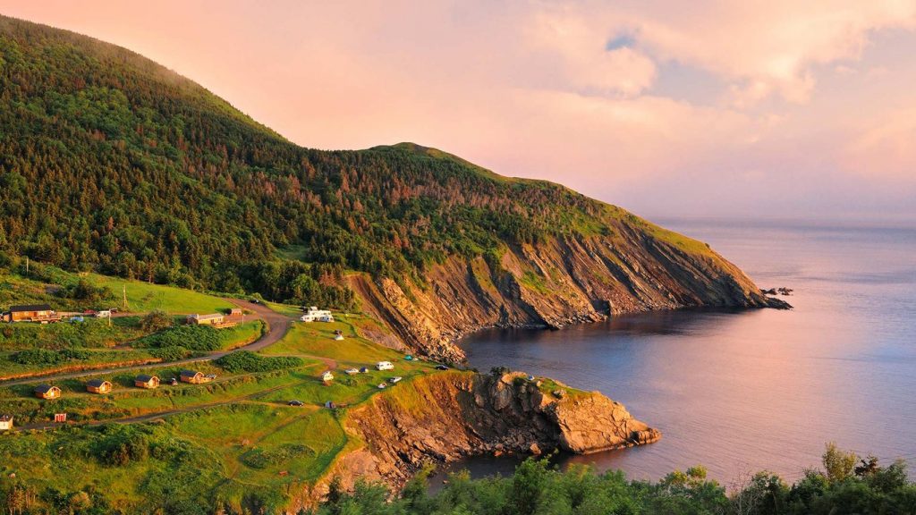 Isla del Cabo Bretón, Nueva Escocia, Canadá |  10 destinos perfectamente frescos para cuando simplemente no puede soportar el calor del verano |  Su belleza