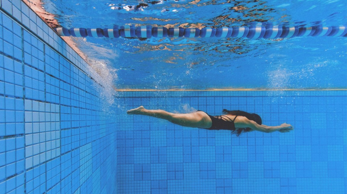 Natación |  12 movimientos de entrenamiento HIIT para rodillas malas |  Su belleza