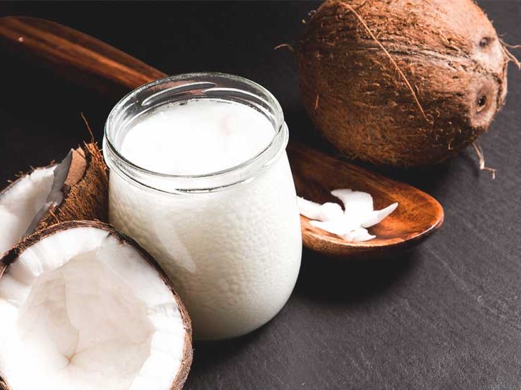 El aceite de coco mata las bacterias |  15 beneficios del aceite de coco |  Su belleza