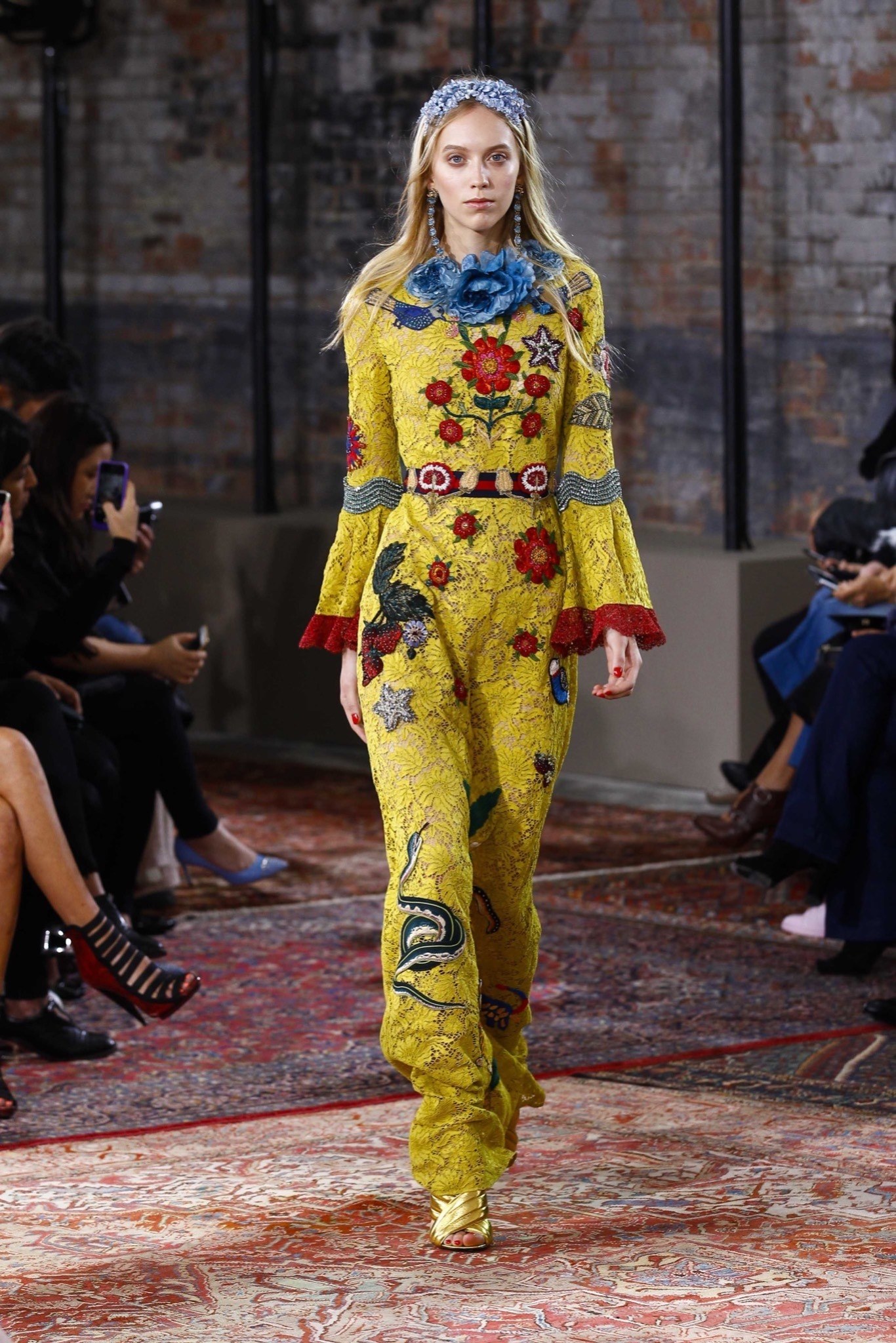 mejores-looks-de-la-coleccion-crucero-de-gucci-2016-14