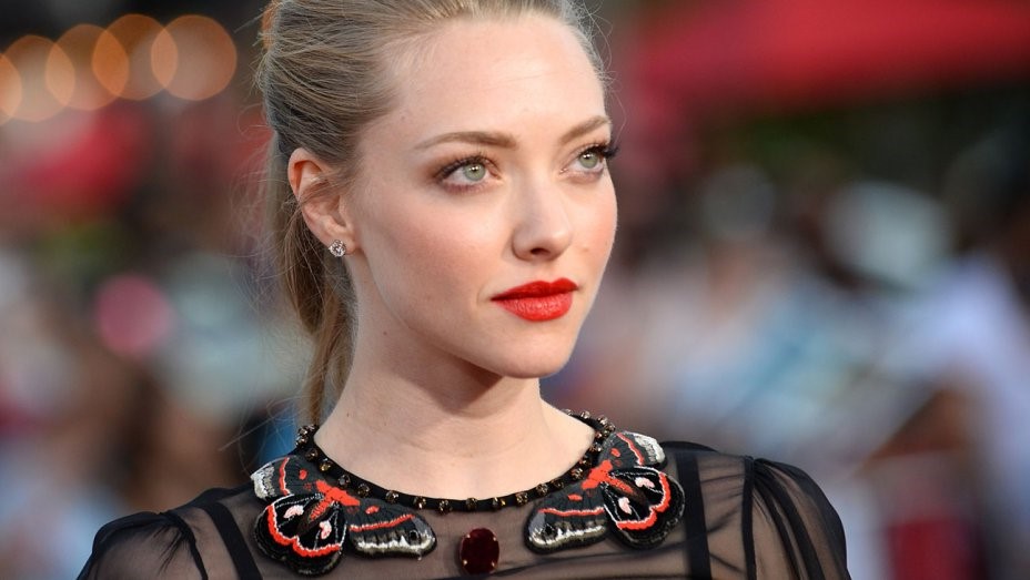 amanda seyfried |  10 actrices con los ojos más bonitos |  Su belleza