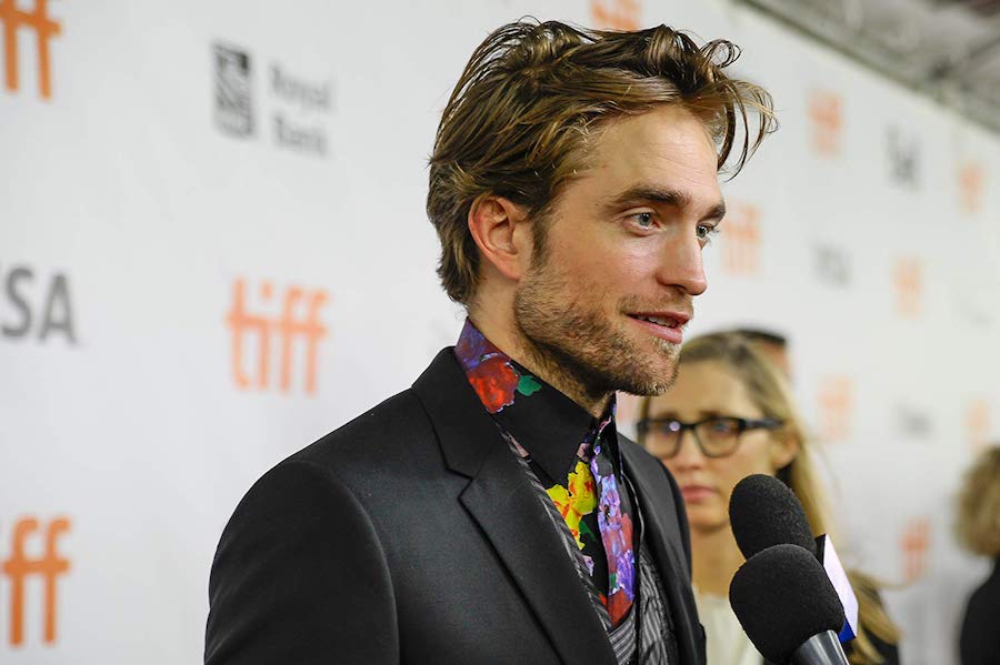 Mide 185 cm |  15 hechos inesperados sobre Robert Pattinson |  Su belleza