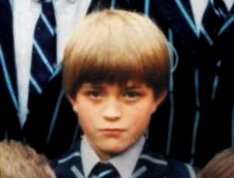 Escuela |  15 hechos inesperados sobre Robert Pattinson |  Su belleza