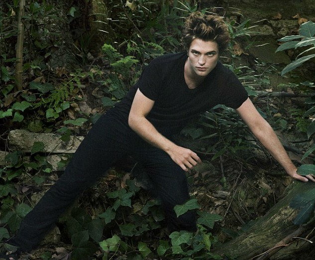 Modelado |  15 hechos inesperados sobre Robert Pattinson |  Su belleza