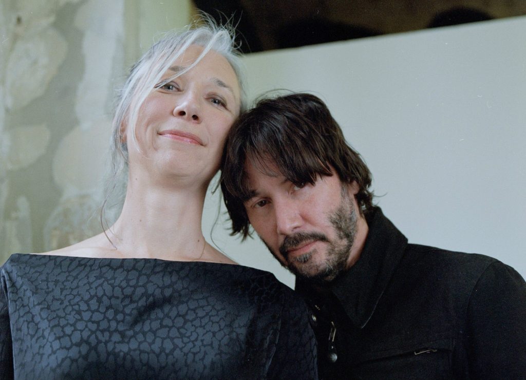 Keanu Reeves y Alexandra Grant |  Keanu Reeves revela su novia secreta y estamos totalmente enamorados |  Su belleza