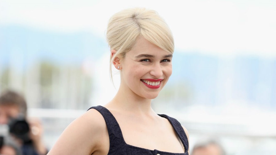 Ella no se toma a sí misma demasiado en serio |  8 razones más para amar a Emilia Clarke |  Su belleza