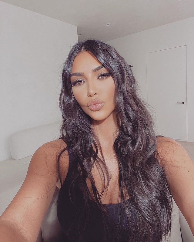 kim kardashian |  14 celebridades más seguidas en Instagram en 2019 |  Su belleza
