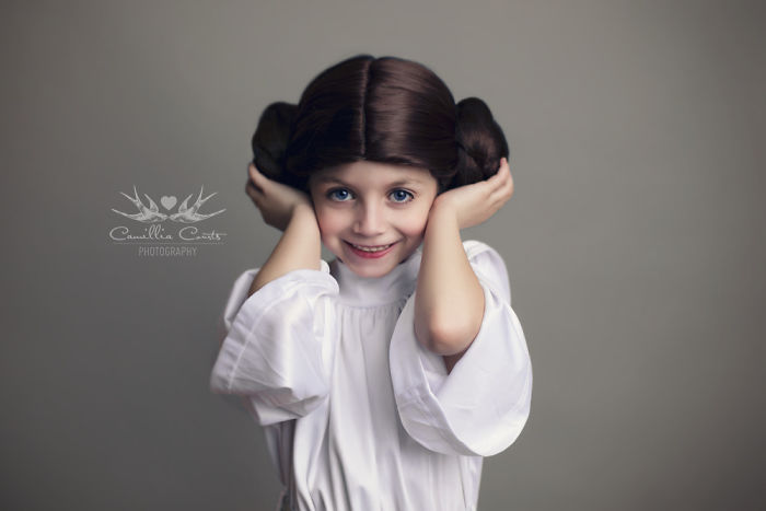Adorable_Cosplay_Duo_7-Year-Old_Daughter_And_Mom_Dress_Up_As_Disney_Characters_14