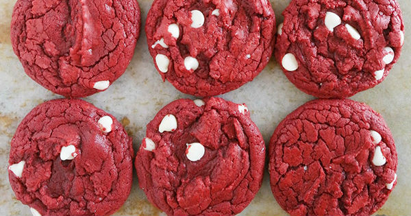 07-Cake-Mix-Cookies-rojo-terciopelo-blanco-chocolate