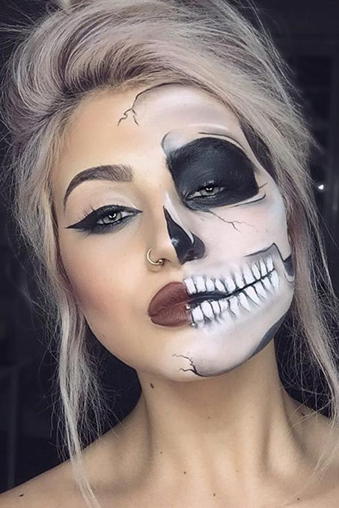 Cara de calavera #1 |  11 ideas espeluznantes y geniales de maquillaje de Halloween para probar este año |  Su belleza