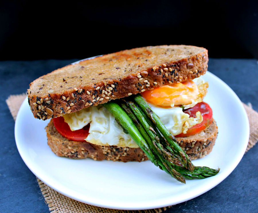 recetas-de-sándwiches-para-el-desayuno-de-huevo-rápidas-y-fáciles-02
