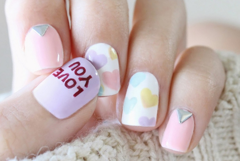 15_Tan-Pretty_Nail_Art_Designs_for_Valentine's_Day_1