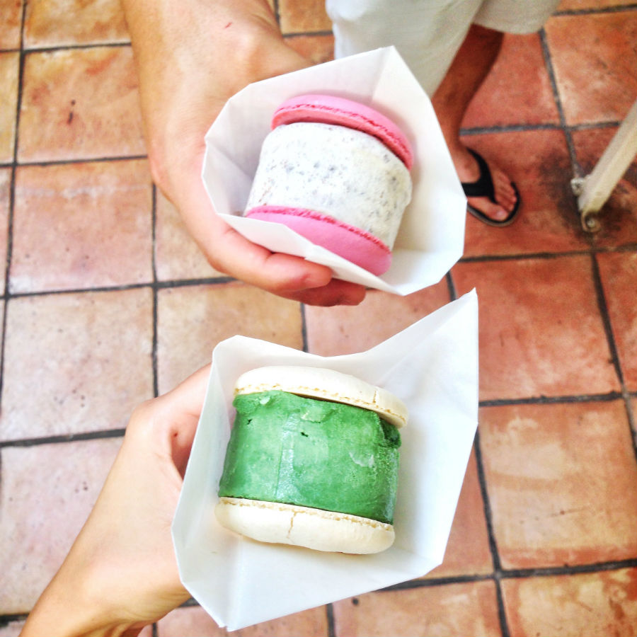 macaron-helado-sándwiches-la-nueva-tendencia-de-postres-y-estamos-a favor-04