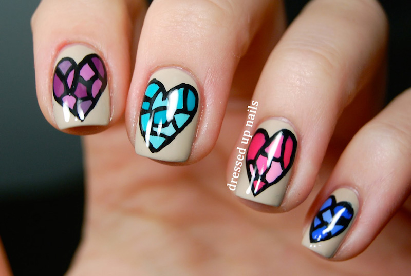 15_Tan-Pretty_Nail_Art_Designs_for_Valentine's_Day_2