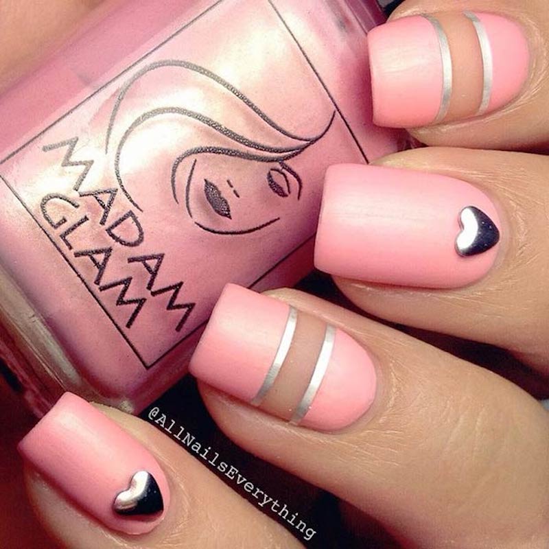 15_Tan-Pretty_Nail_Art_Designs_for_Valentine's_Day_4