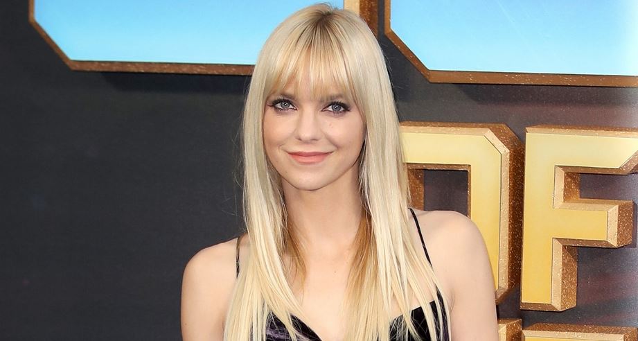 Edad de Anna Faris |  7 datos fascinantes sobre la fascinante Anna Faris |  Su belleza