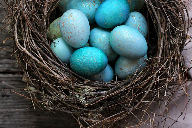 natural_y_casero_diy_easter_egg_decorating_ideas_to_ttry_01