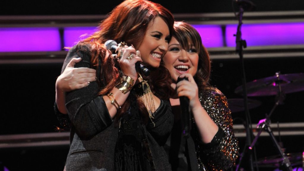 Kelly Clarkson y Demi Lovato |  14 datos sobre Demi Lovato que probablemente no sabías |  Su belleza