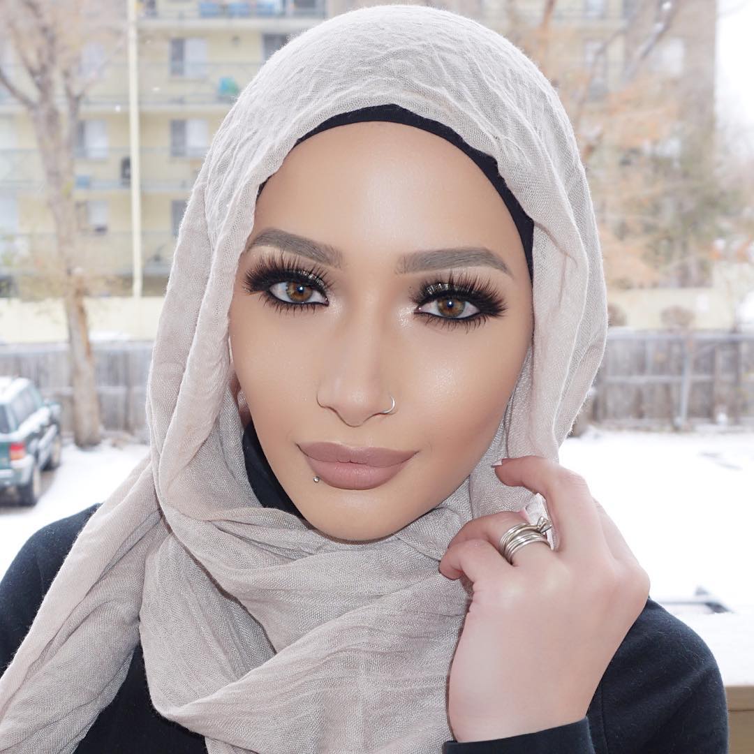 increíblemente_hermosas_mujeres_usando_hijabs_en_ig_17