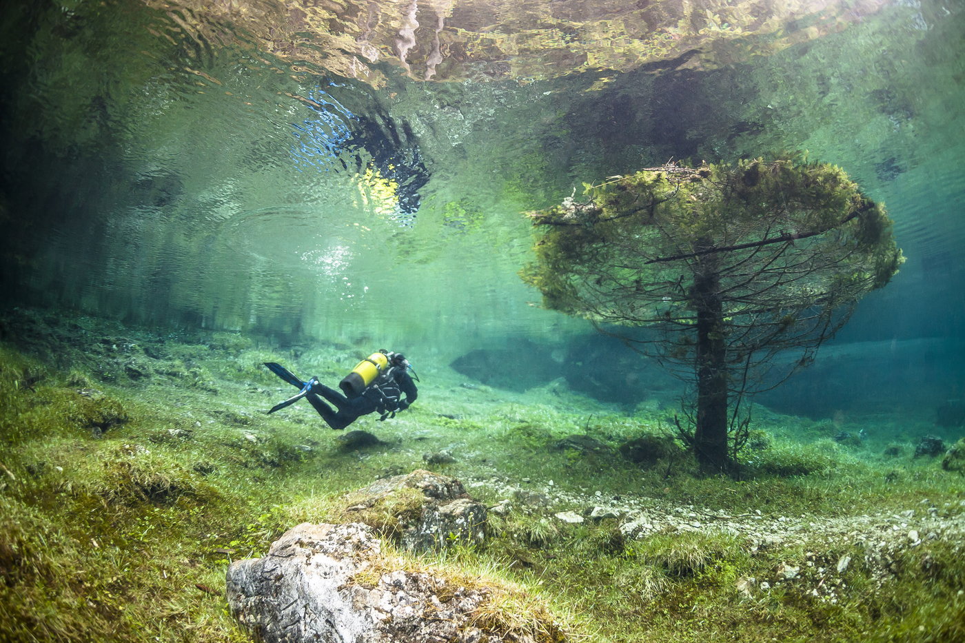 5. Lago Verde, Austria