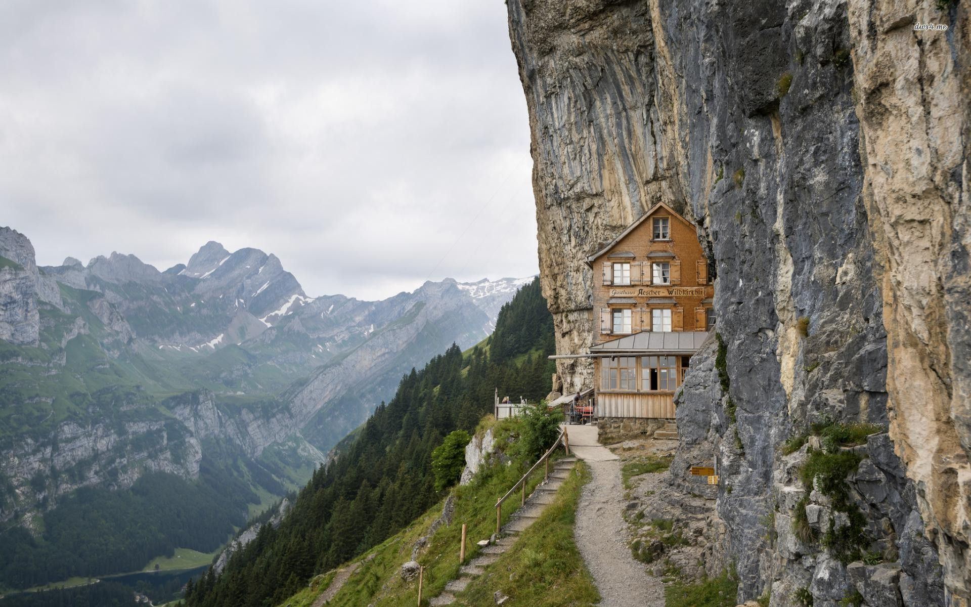 9. Hotel Aescher, Suiza