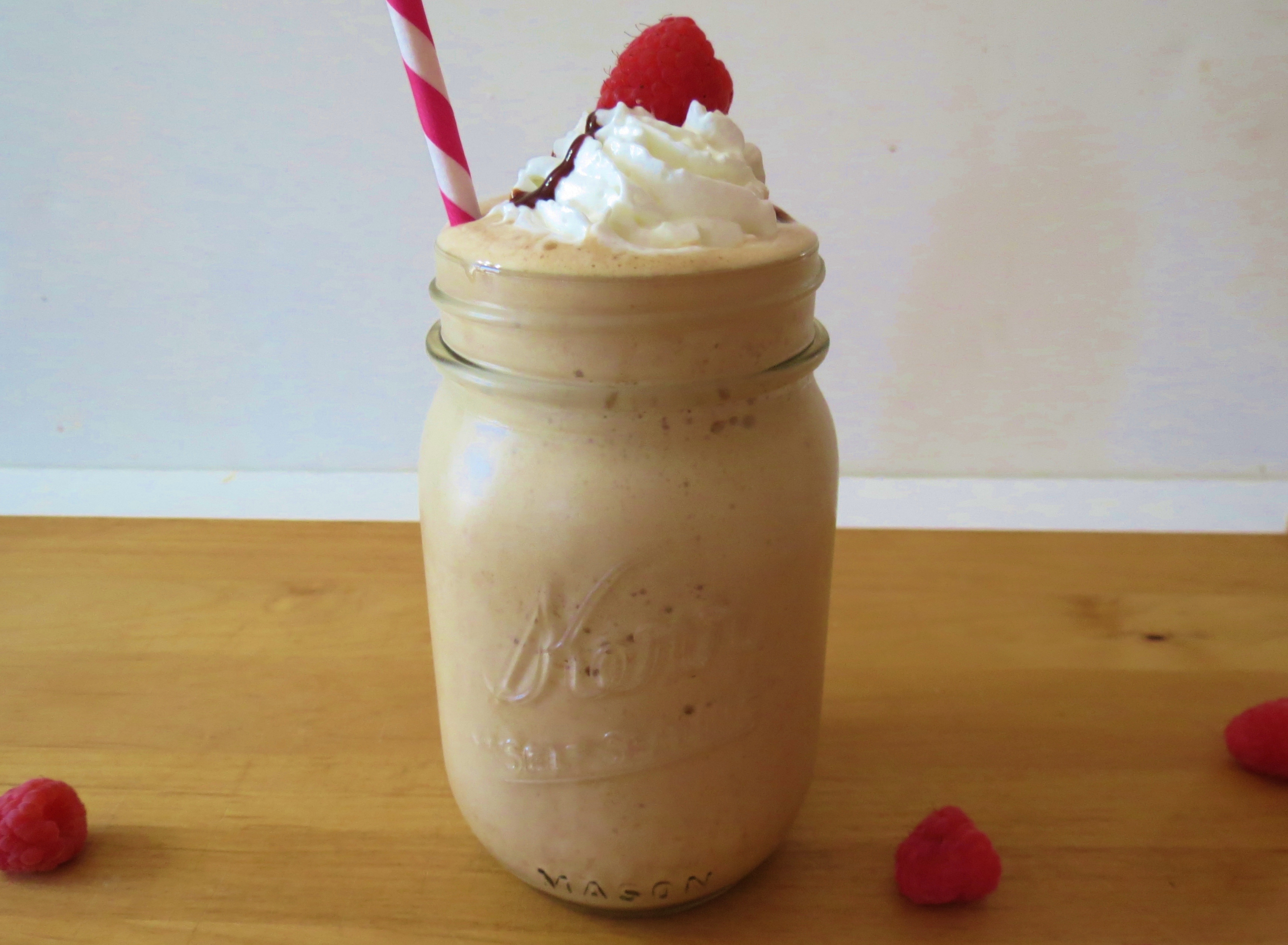 4. Frappe de café con frambuesa