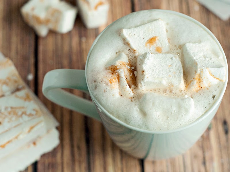 4. Latte casero con especias y calabaza: las 10 mejores recetas de calabaza para probar este otoño