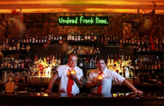 Donny Dirk's Zombie Den - Minneapolis, Minnesota - Los 10 restaurantes más inusuales del mundo 1