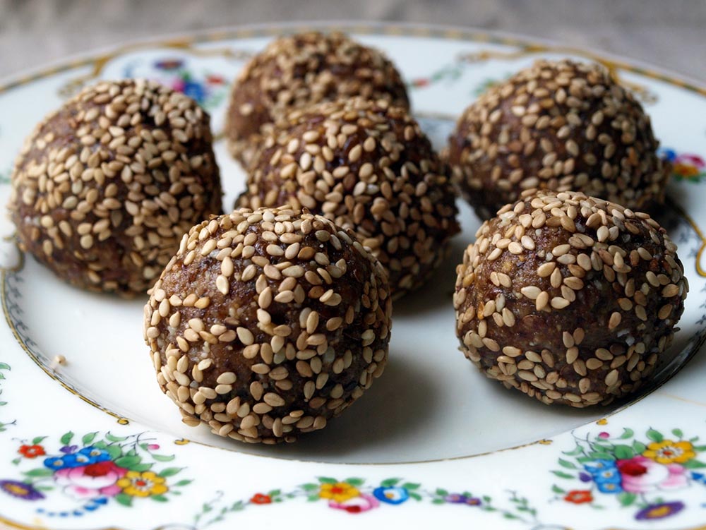 Bolas de Seeds&Nuts: 10 postres saludables pero deliciosos que debes probar