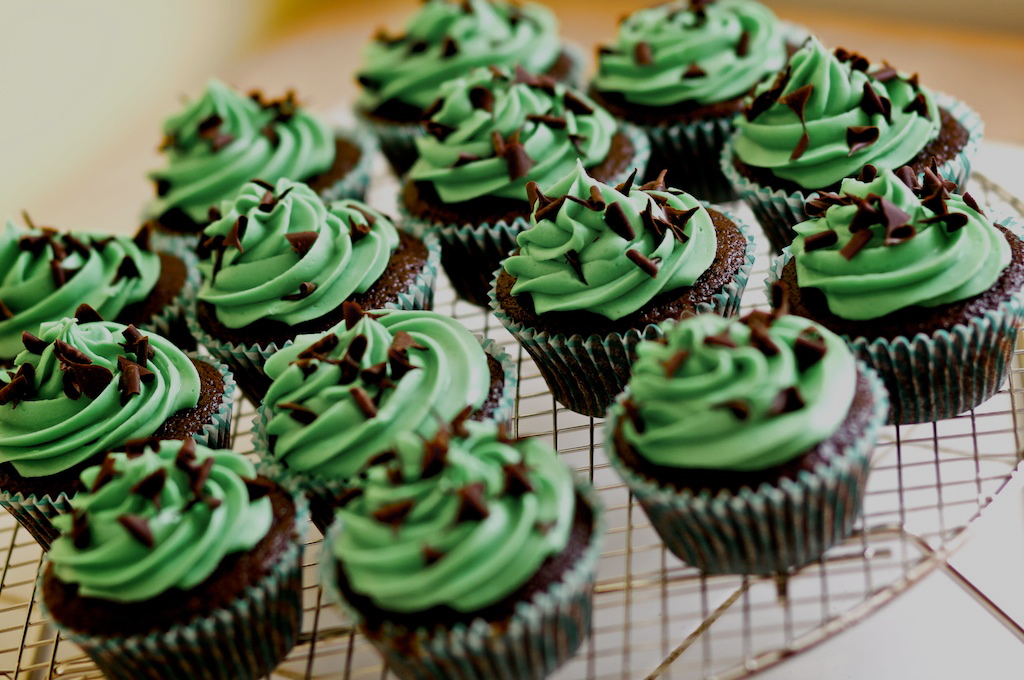 ¿Qué cupcake eres según tu horóscopo? - Cupcake de chocolate y menta