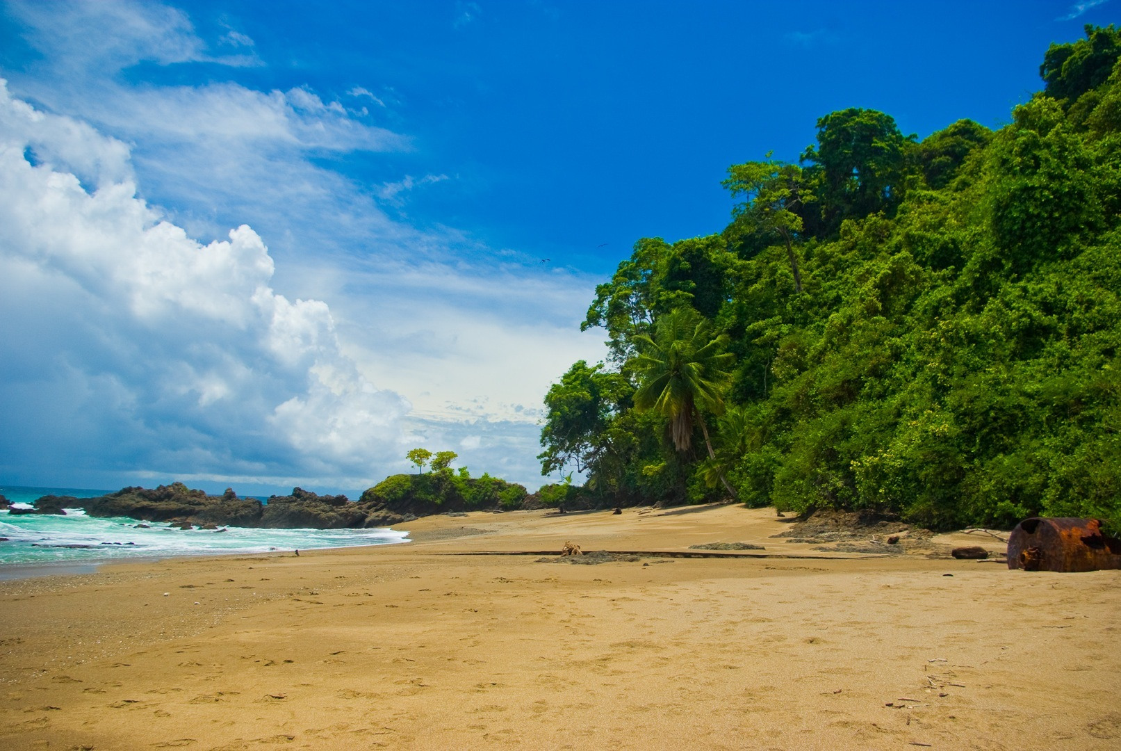 Playa Dominical, Costa Rica: Las 10 Playas Más Impresionantes Del Mundo